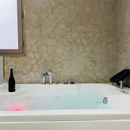公寓 La Athenee - Sauna & Balneo Coeur De - 407 *
